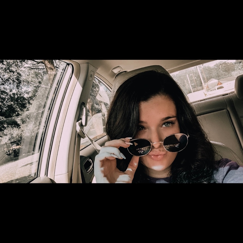 Meet your Posher, Chelsea